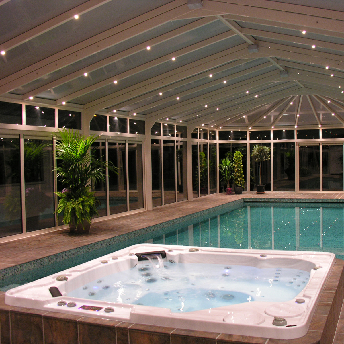 12 idées pour décorer votre piscine intérieure | Cover Concept