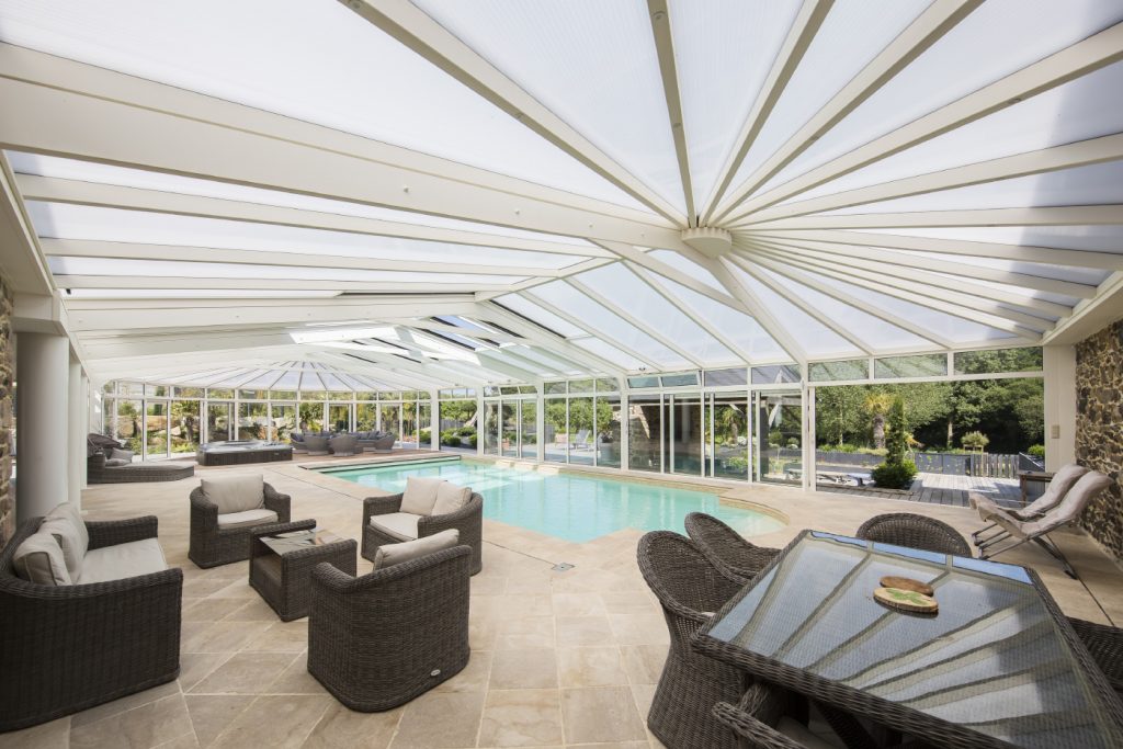 12 idées pour décorer votre piscine intérieure | Cover Concept